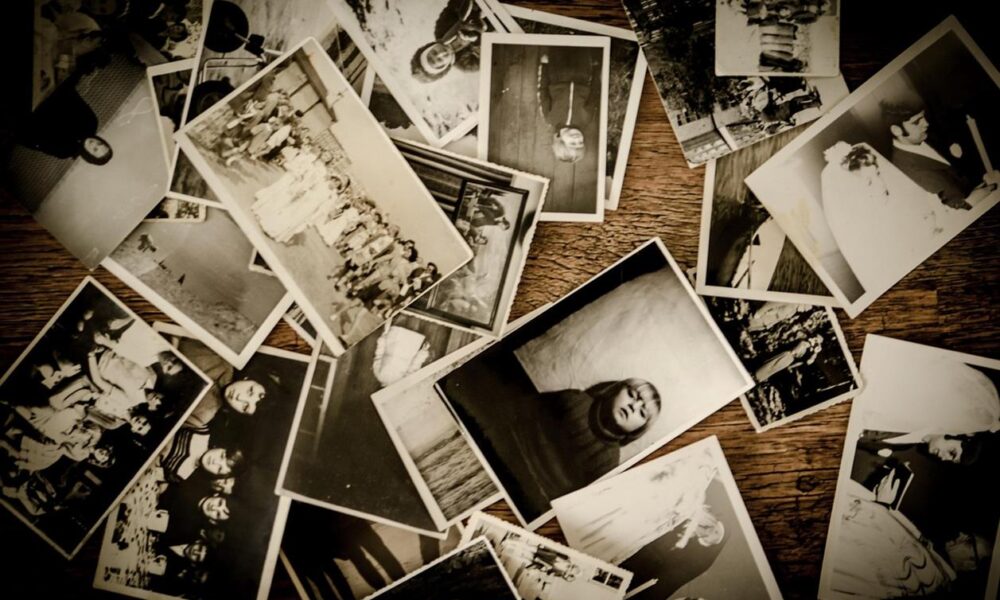 In the digital age, moments are captured more easily than ever—but too often, they remain trapped behind a screen. From wedding day snapshots to spontaneous selfies, our most meaningful memories sit idle in cloud storage, destined to be scrolled past and forgotten. That’s where Inkifi steps in. Since 2012, Inkifi has been on a mission to reconnect people with their most cherished moments—not through likes and pixels, but through beautifully printed photo goods that celebrate life in its most tangible form. With an uncompromising commitment to quality, design, and sustainability, this UK-based brand is redefining the way we experience photography in the 21st century.